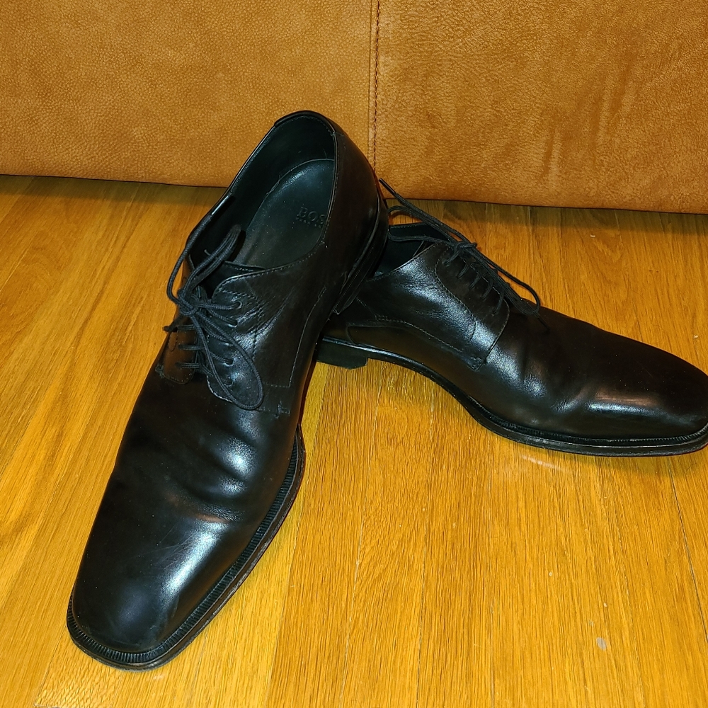 Hugo Boss Shoes - Picture 5 of 16